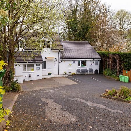 Windermere Studio Rooms - With Free Car Parking Onsite Εξωτερικό φωτογραφία