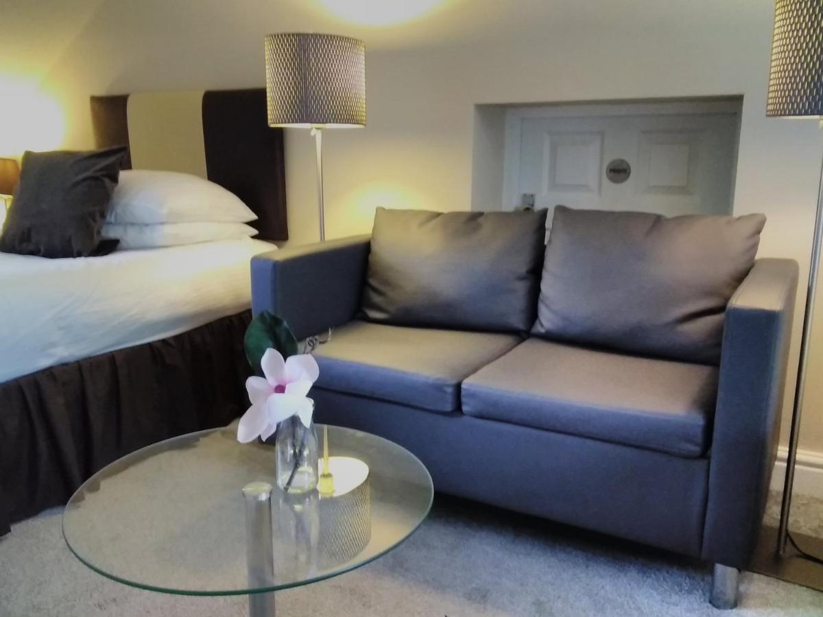 Windermere Studio Rooms - With Free Car Parking Onsite Εξωτερικό φωτογραφία