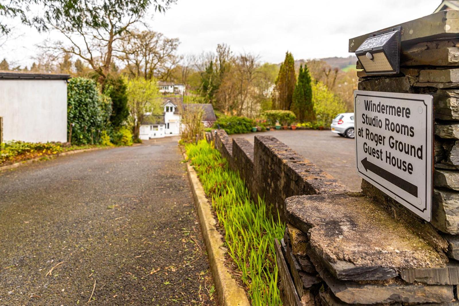 Windermere Studio Rooms - With Free Car Parking Onsite Εξωτερικό φωτογραφία