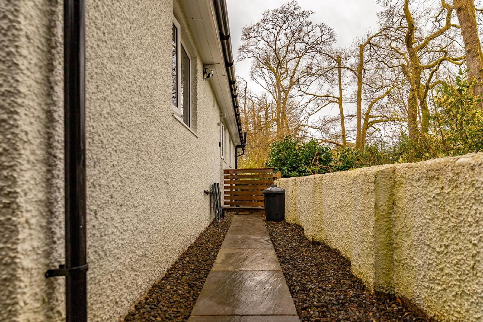 Windermere Studio Rooms - With Free Car Parking Onsite Εξωτερικό φωτογραφία